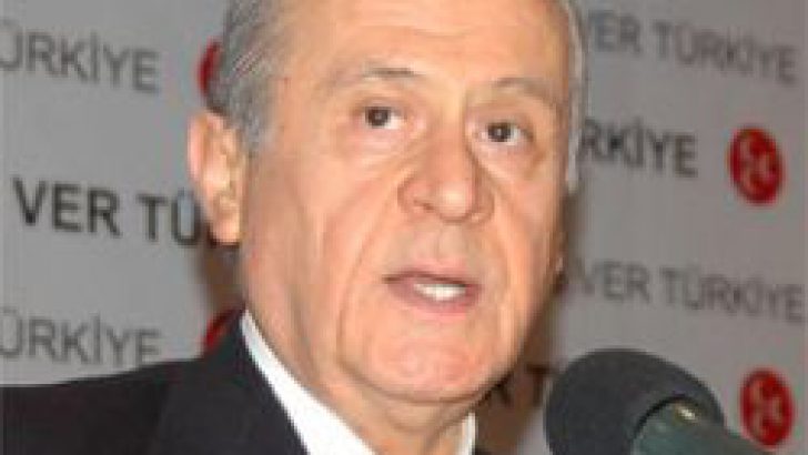 Bahçeli’den olağan üstü kongre kararı