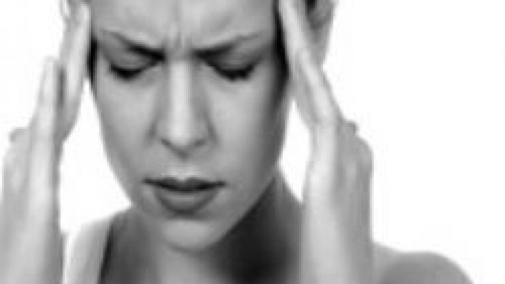 Baş Ağrısının Nedenleri Beslenme, Stres ve Hormonlar!