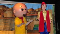 Caillou, Keloğlan’a karşı