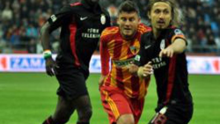 Cimbom Kayseri’de 3 puanı 2 golle aldı