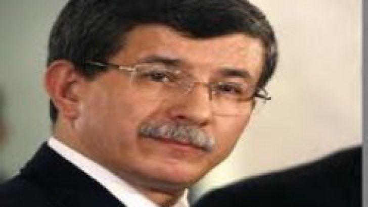 Davutoğlu:İlk resmi ziyaretini gerçekleştirdi