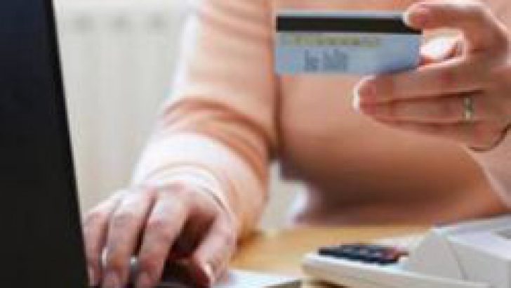 Kredi kartı için ev sahibi olma şartı