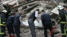 Malatya’da 7 katlı inşaat halinde bina çöktü