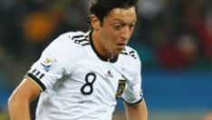 Mesut’a Arsenal servet verdi!