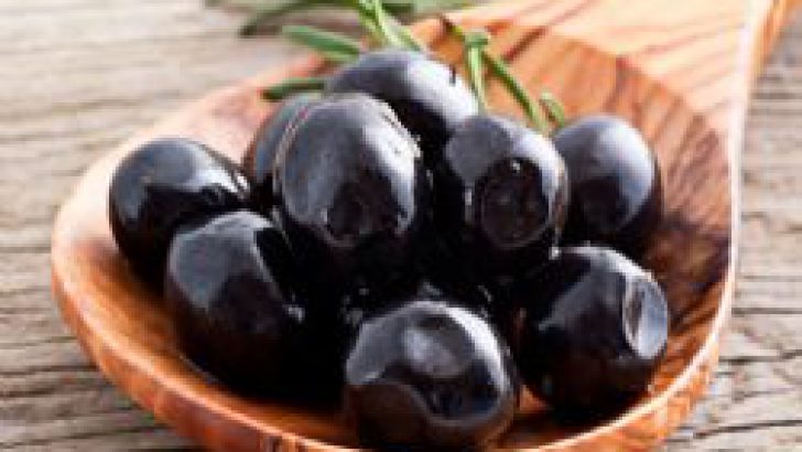 Sağlık ve güzelliğiniz İçin Zeytin Tüketin