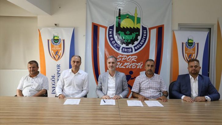 İnegöl Belediyespor 2. Lig Voleybol Takımı Serkan Seçkin’e Emanet