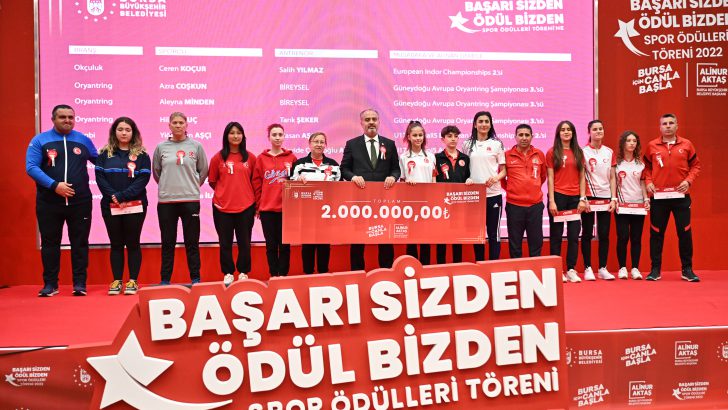 Sporun yıldızlarına ödül yağdı